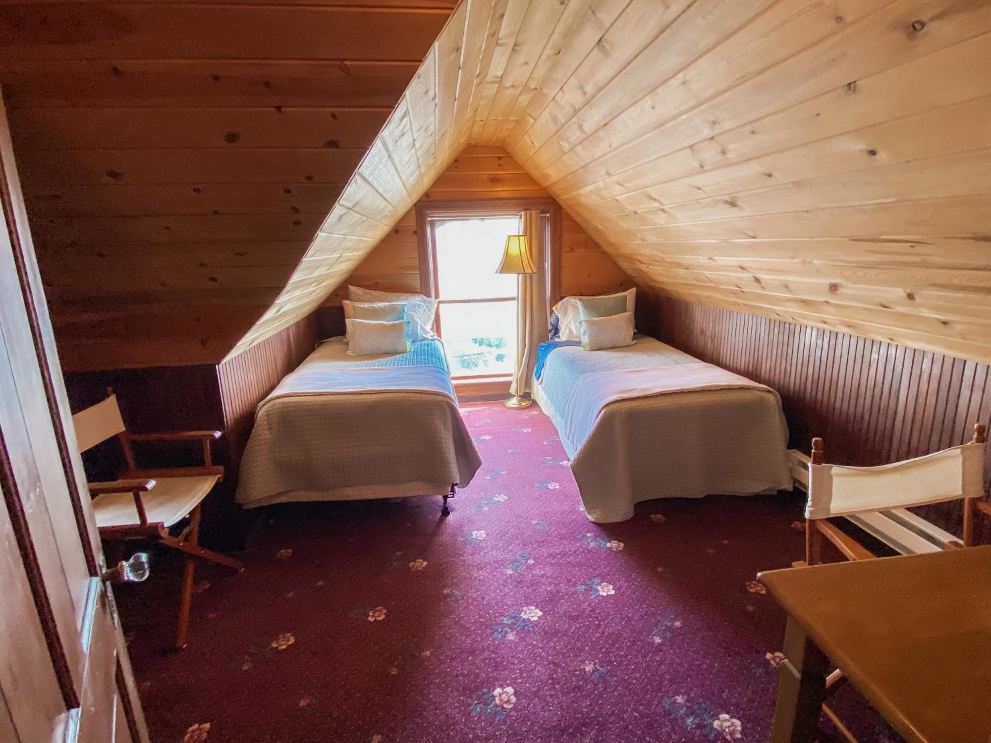 Mamere'S Guest House Monmouth Екстериор снимка